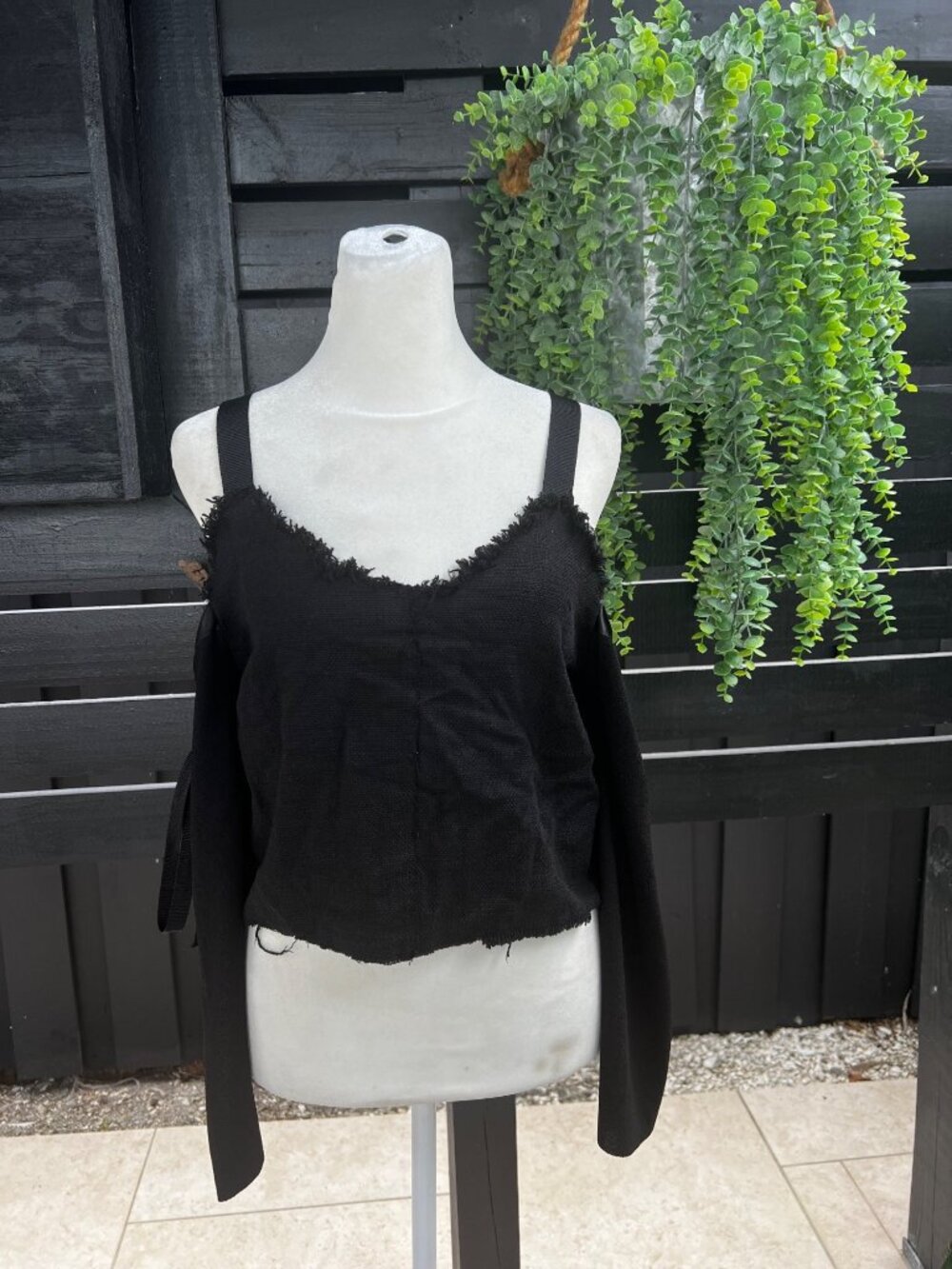 ZARA NWOT Black Crop whimsigoth Victorian goth vampirecore top MEDIUM